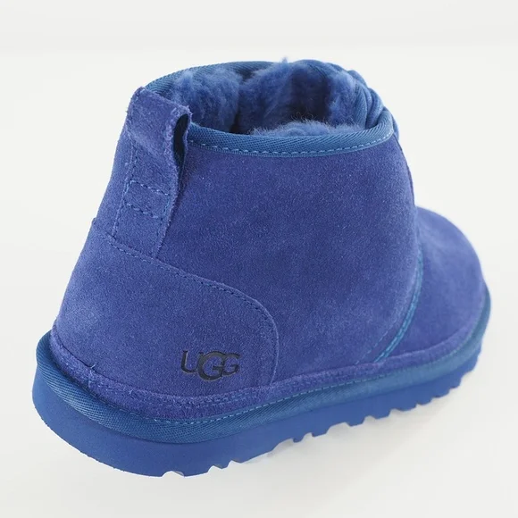 UGG Neumel Lace-Up Heritage Chukka Boots - Picture 7 of 10